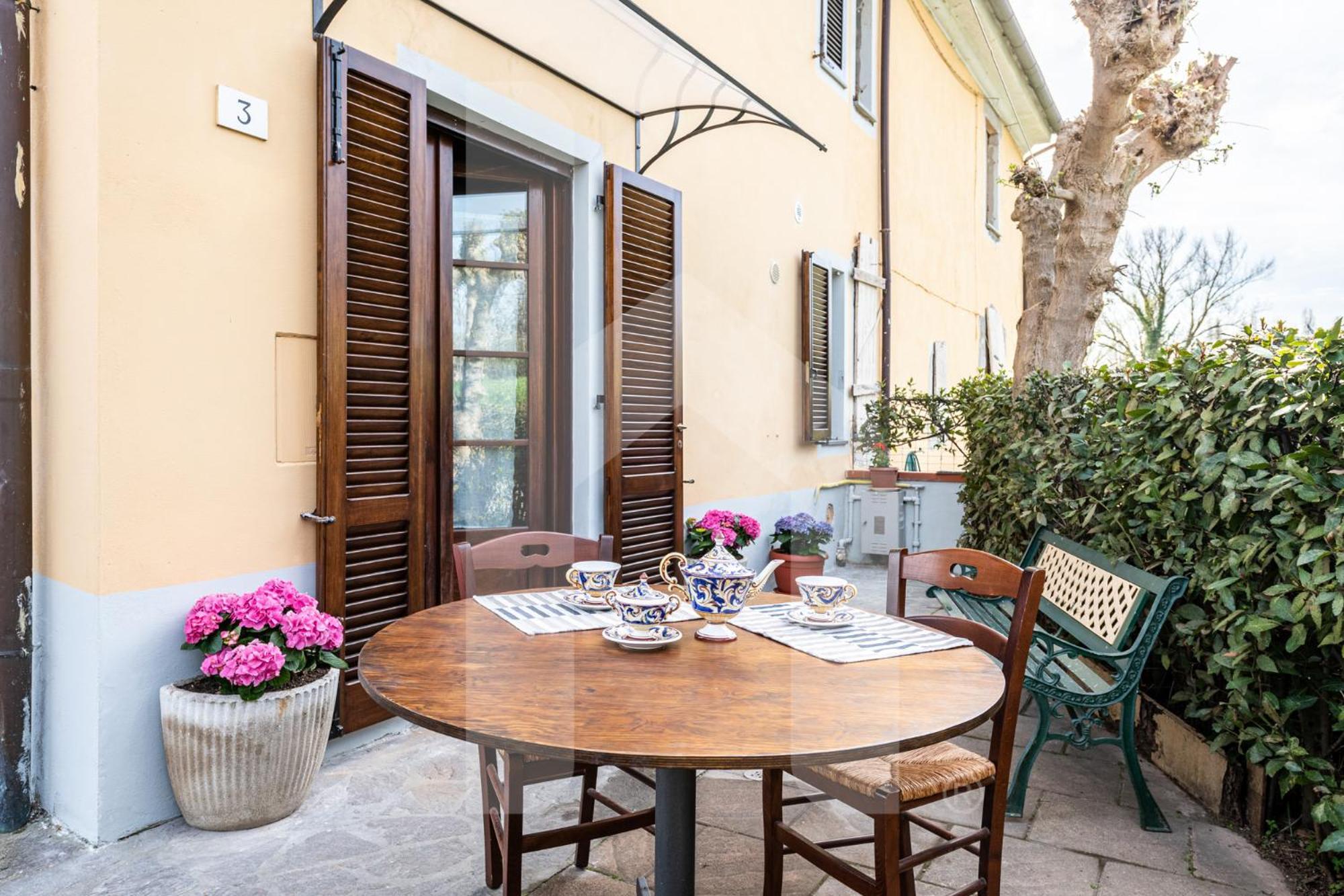 Homiday - Tuscany House - Parcheggio E Giardino Privato Pisa Eksteriør billede
